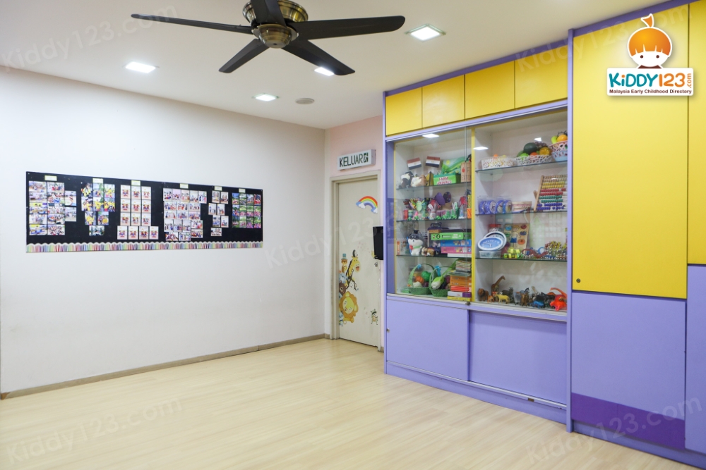 Strawberry Wonderland Learning Centre, Taman Prima Saujana, Kajang