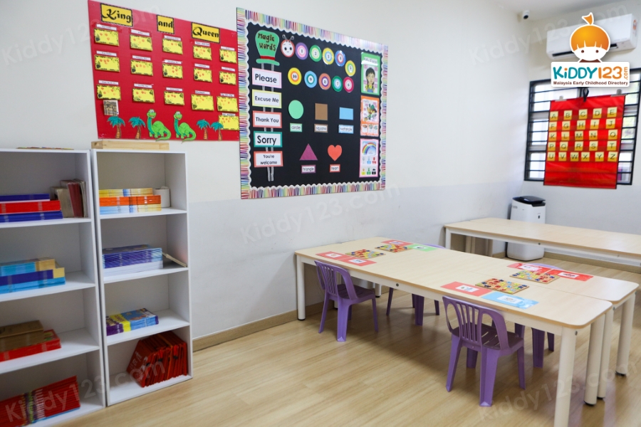 Strawberry Wonderland Learning Centre, Taman Prima Saujana, Kajang