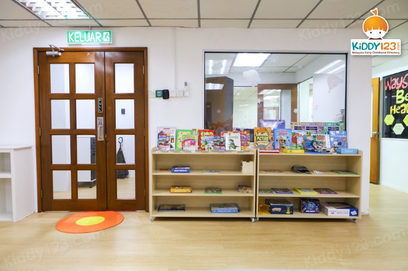 Orange Montessori Kidz, USJ Taipan