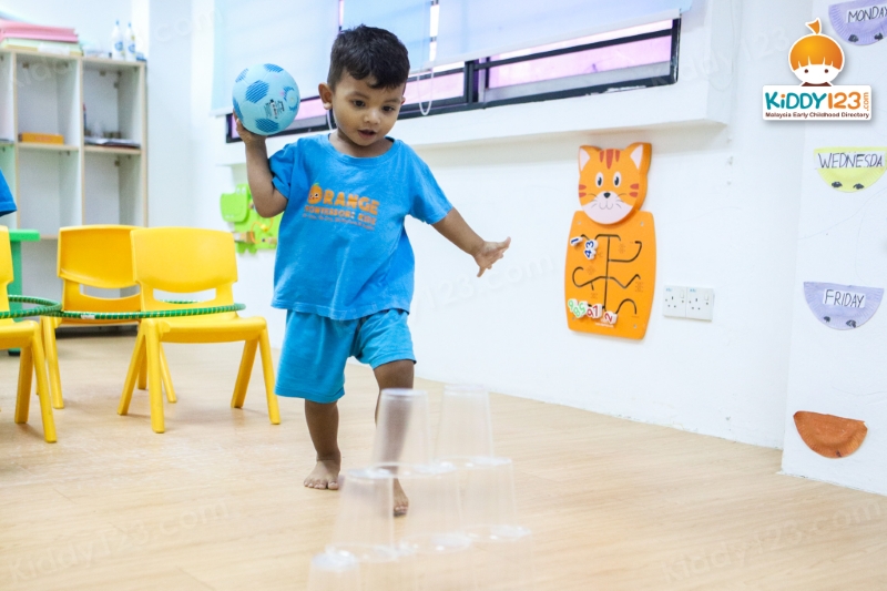 Orange Montessori Kidz, USJ Taipan