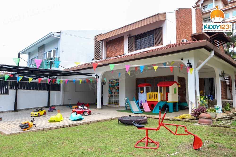 KaydeGarden, Taman Desa, KL