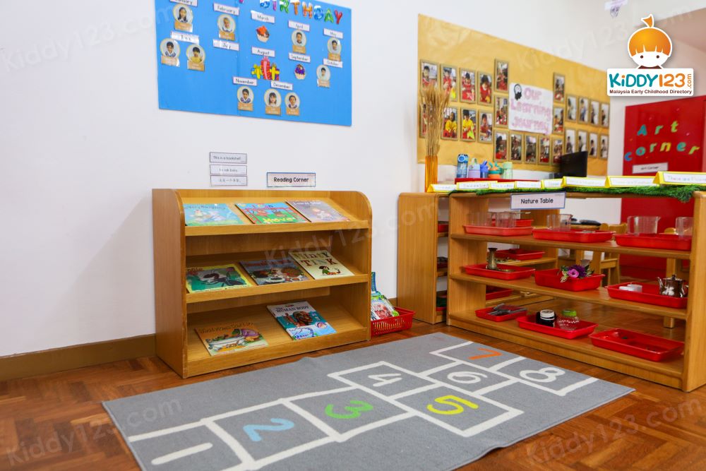 The children’s house Montessori, Bruas