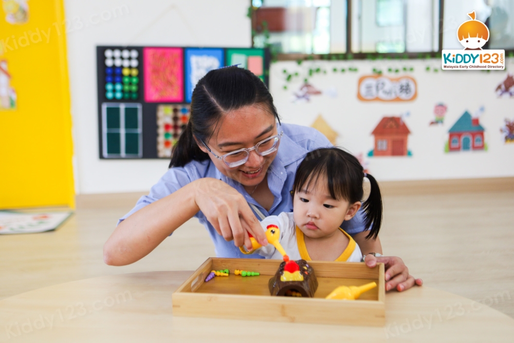PeiKen Mandarin-English Puchong
