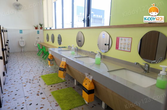 Knowledge Tree Montessori Kindergarten, Eco Ardence