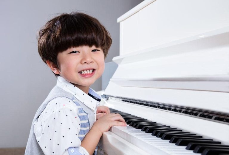 Music Therapy or Music Lessons—What’s the Difference?