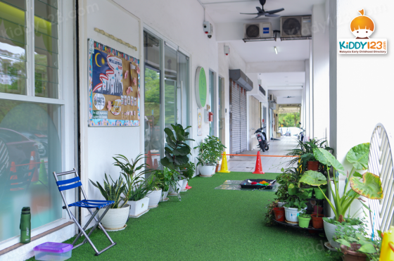 Knowledge Tree Montessori Kindergarten, Bukit Jalil