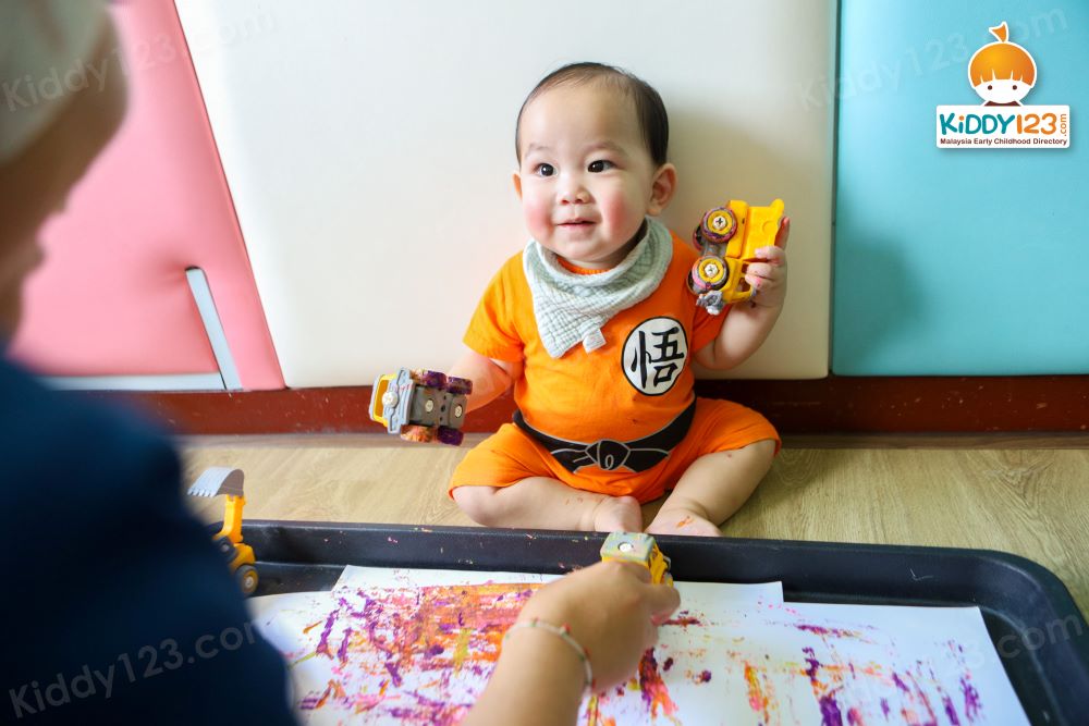 Starriest Baby, Kota Kemuning