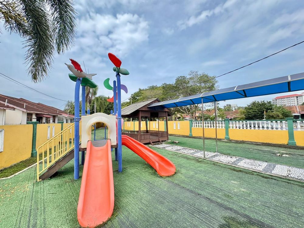 Sunshine Kids, Lukut Port Dickson, Negeri Sembilan