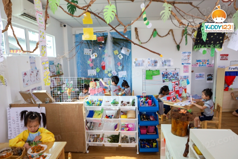 Firefly School (Tadika Empayar Impianku), Subang Bestari