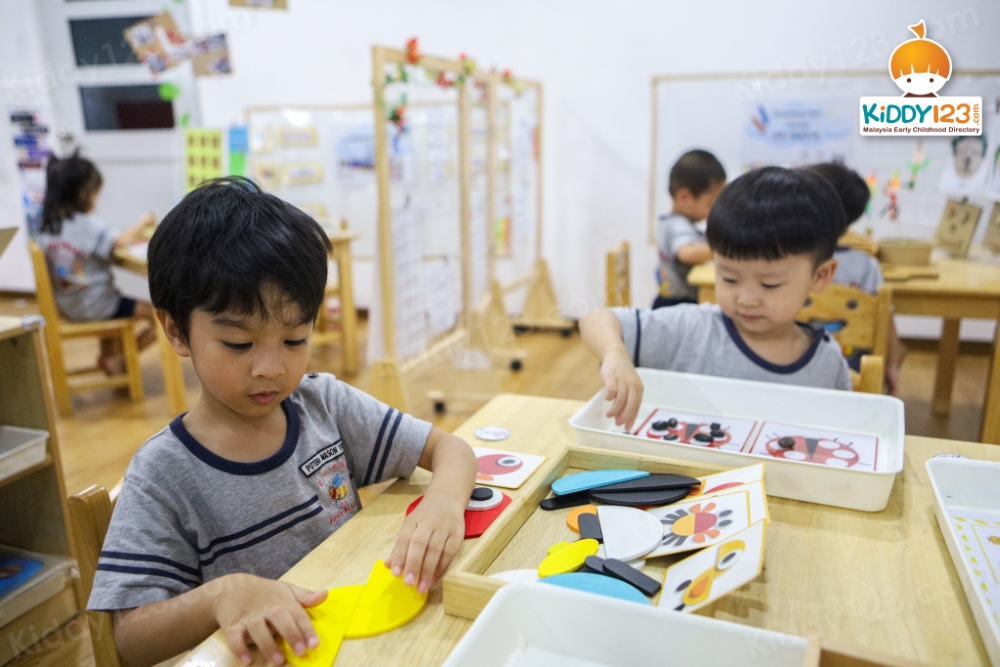 Firefly School (Tadika Empayar Impianku), Subang Bestari