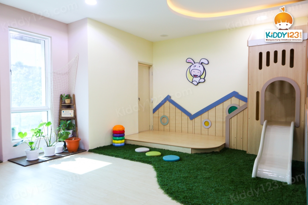 Casa Bambini Early Childcare Centre, Kota Damansara (nearby Strand Mall)