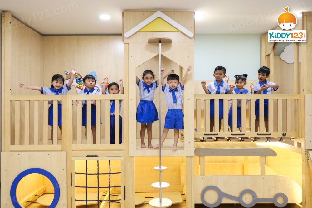 Strawberry Wonderland Learning Centre, Taman Prima Saujana, Kajang