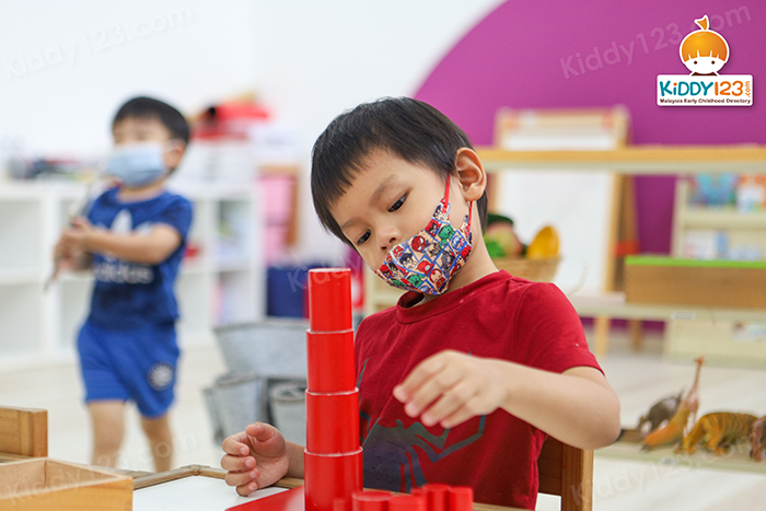 Dripping Colours Montessori, Desa Parkcity, Kuala Lumpur Dripping Colours Montessori, Desa Parkcity, Kuala Lumpur