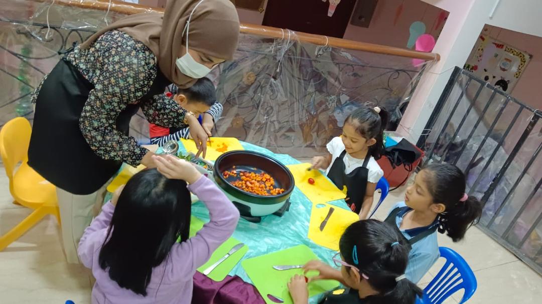Roots & Wings Montessori Preschool, Damansara Heights Roots & Wings Montessori Preschool, Damansara Heights
